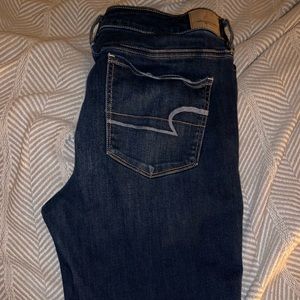 High Waisted American Eagle Jeggings